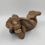 сц.Ф258б фигура "Заяц Людвиг" бронза 33*14/h13см