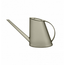 11 Лейки, опрыскиватели