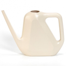 11 Лейки, опрыскиватели